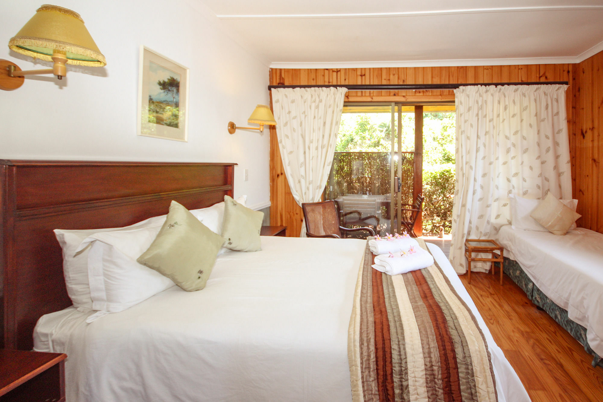 Aston Woods Bed And Breakfast Jeffreys Bay Exterior foto